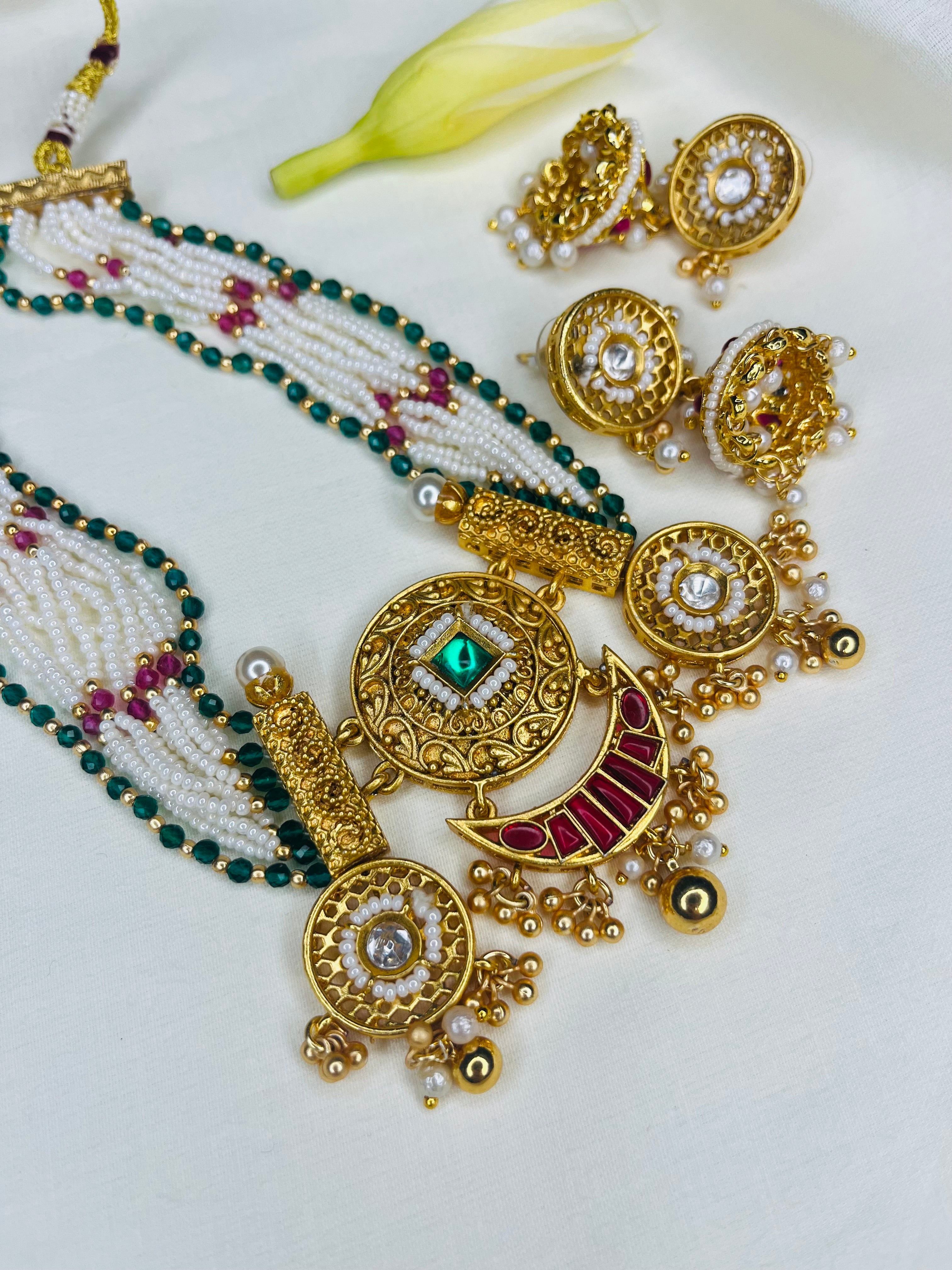 Ruhani Meenakari Set