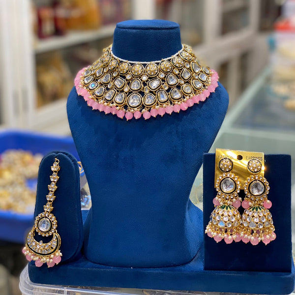 Heavy kundan set