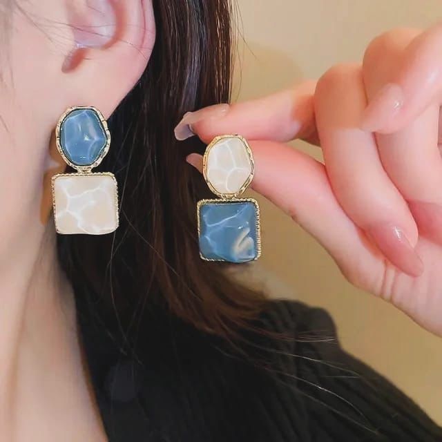 Mismatch Stone Studs