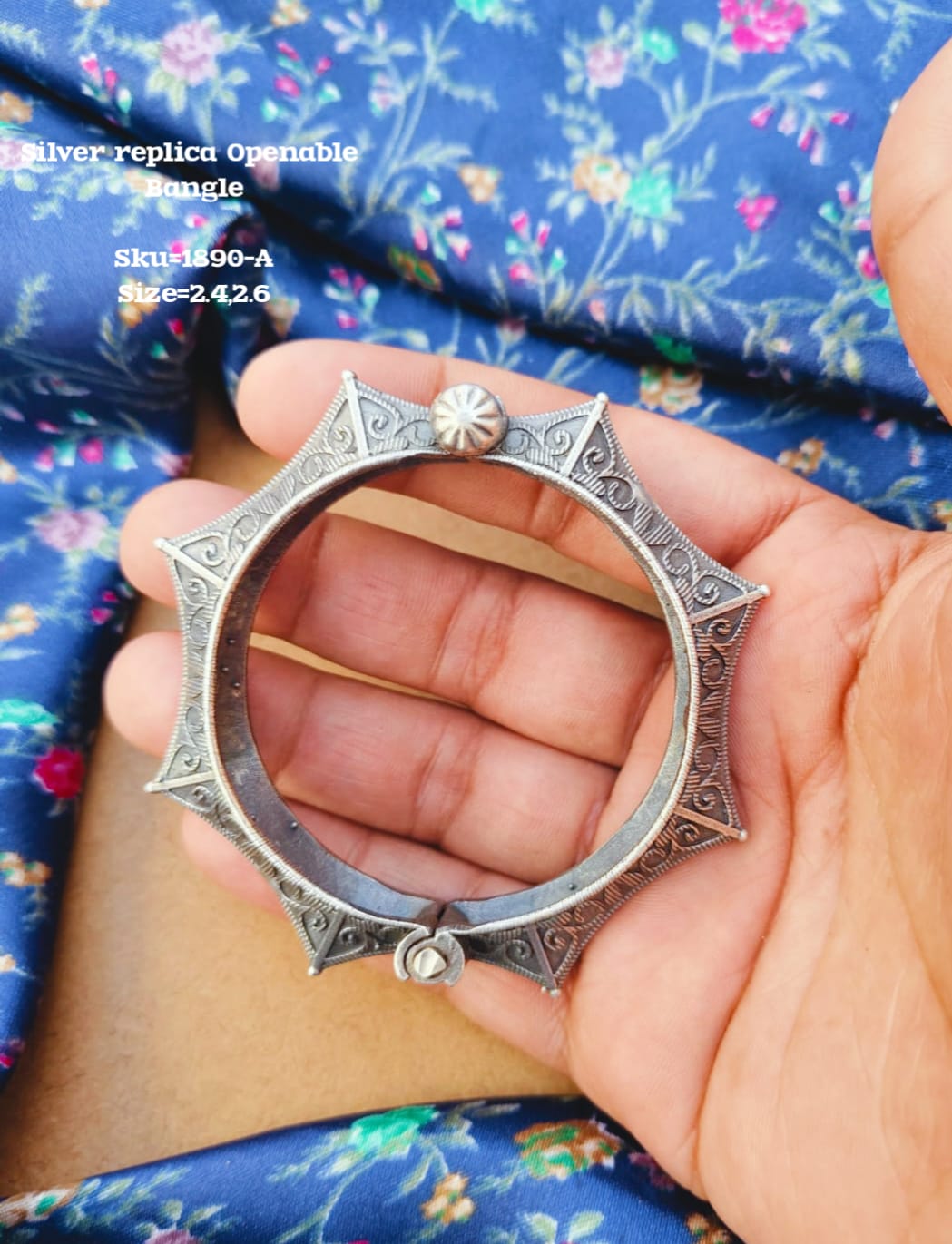 Shri Oxidised Kada