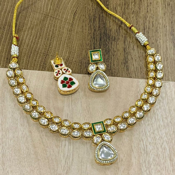 Kundan Choker Set