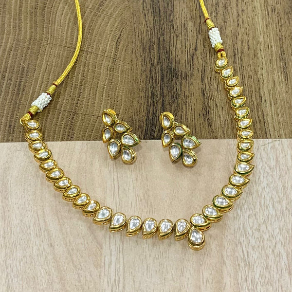 Kundan Choker Set