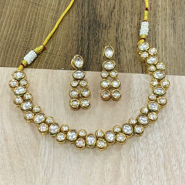 Kundan Choker Set