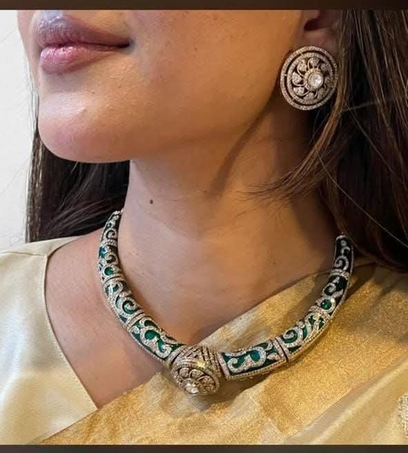 Designer Choker Set