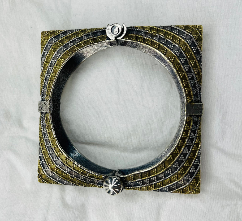 Rectangle Oxidized Kada
