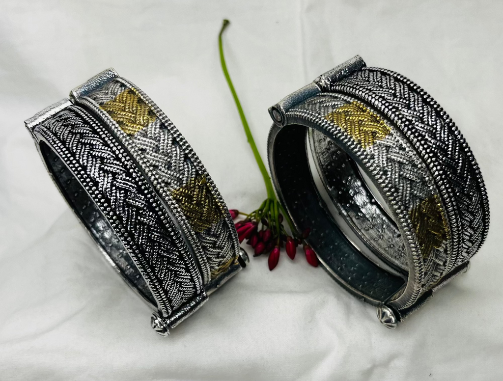 Entangled Kada